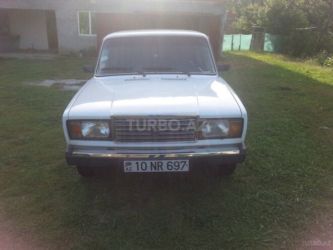 LADA (VAZ) 2107 2005, 100,000 km - 1.5 l - Astara