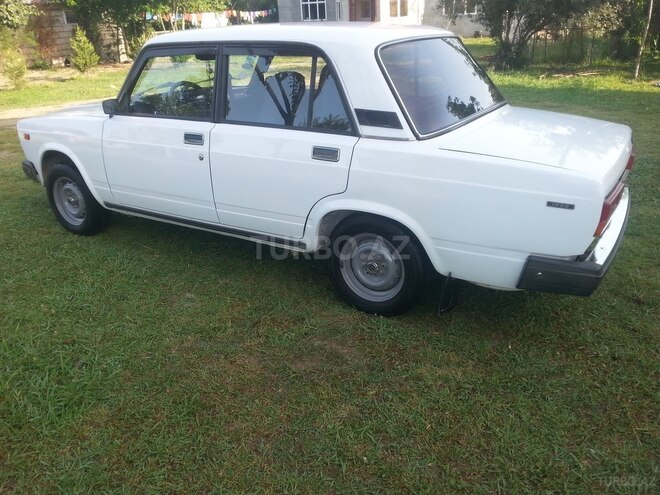 LADA (VAZ) 2107 2005, 100,000 km - 1.5 l - Astara