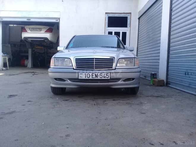 Mercedes C 230 1999, 190,000 km - 2.3 l - Qax