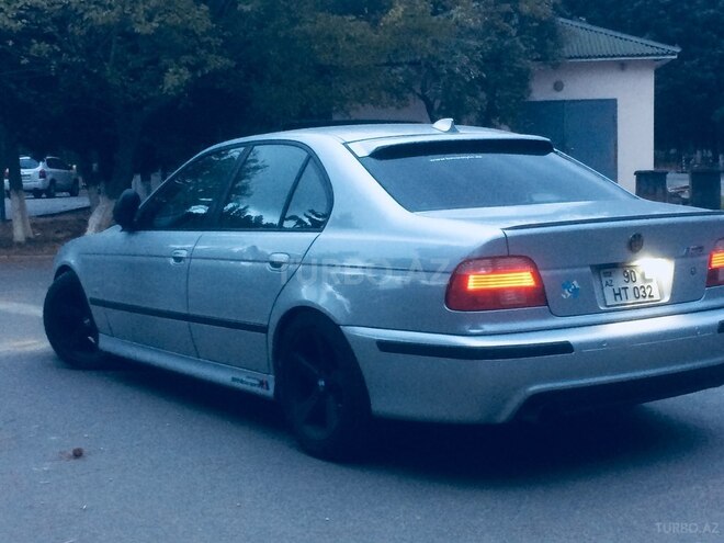 BMW 525 2000, 235,000 km - 2.5 л - Bakı