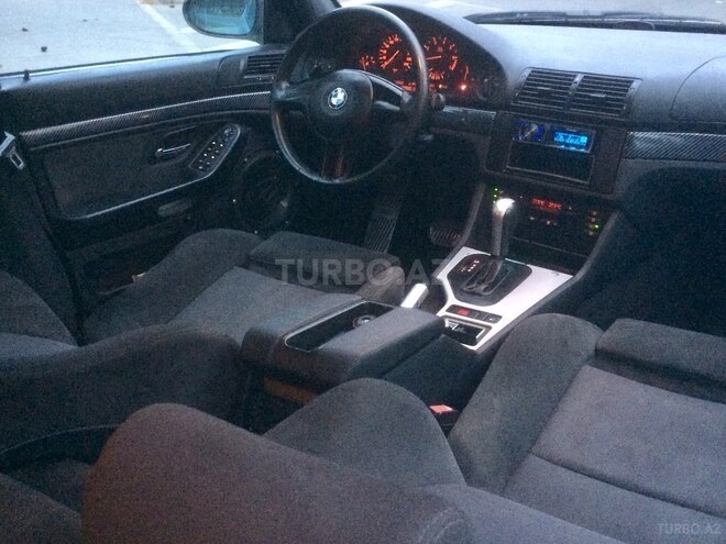 BMW 525 2000, 235,000 km - 2.5 л - Bakı