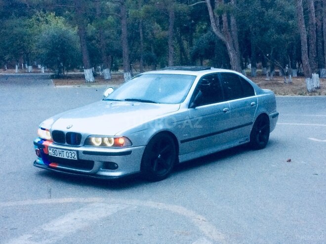 BMW 525 2000, 235,000 km - 2.5 л - Bakı
