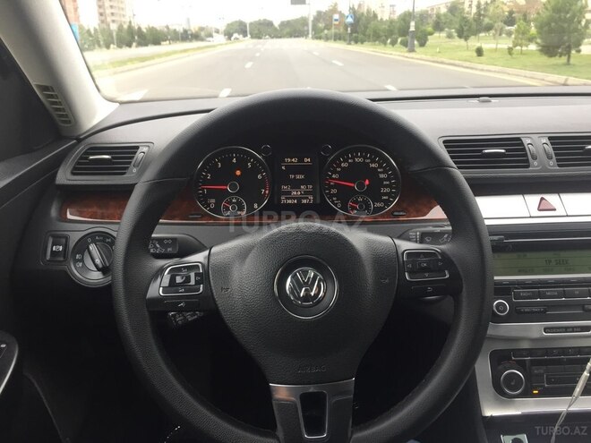 Volkswagen Passat 2009, 213,050 km - 1.8 l - Bakı