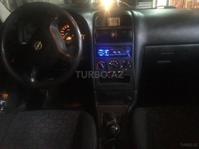 Opel Astra 2000, 232,487 km - 1.6 л - Bakı