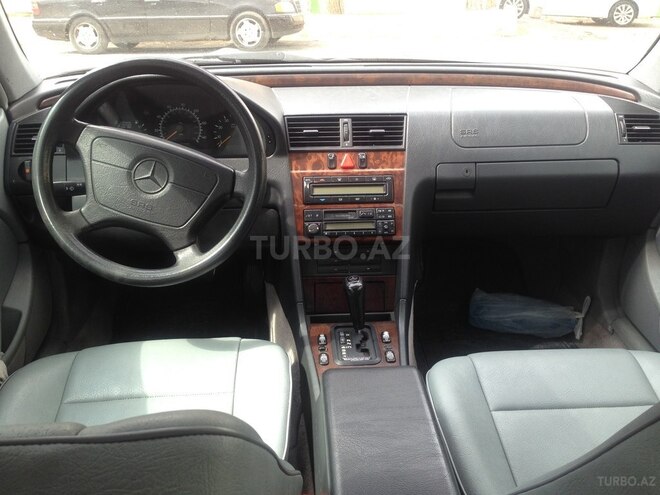 Mercedes C 230 1998, 272,000 km - 2.3 л - Bakı