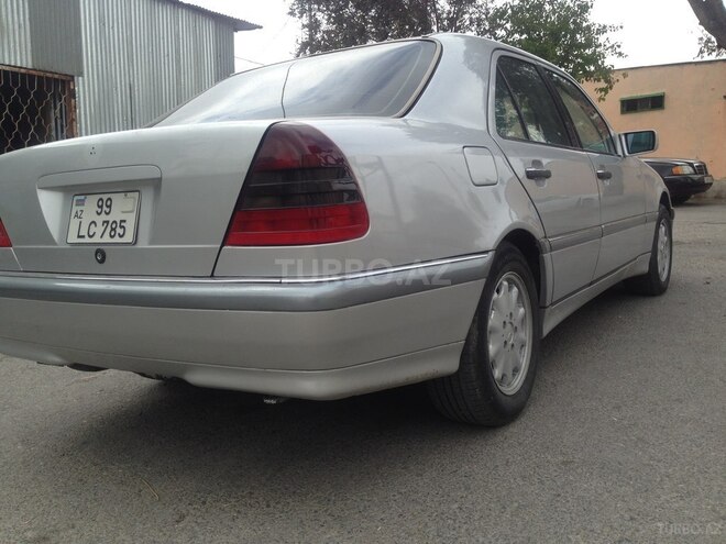 Mercedes C 230 1998, 272,000 km - 2.3 л - Bakı