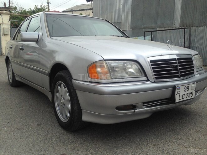 Mercedes C 230 1998, 272,000 km - 2.3 л - Bakı