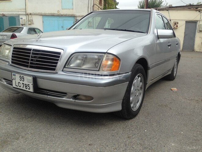 Mercedes C 230 1998, 272,000 km - 2.3 л - Bakı