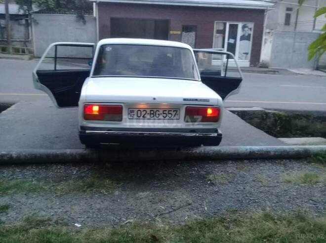 LADA (VAZ) 2107 1999, 120,000 km - 1.6 л - Qax