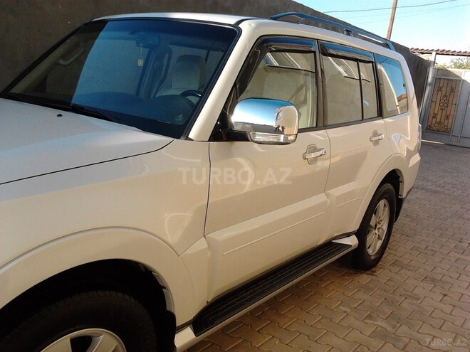 Mitsubishi Pajero 2008, 125,000 km - 3.2 л - Naxçıvan