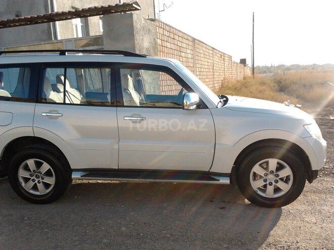 Mitsubishi Pajero 2008, 125,000 km - 3.2 л - Naxçıvan
