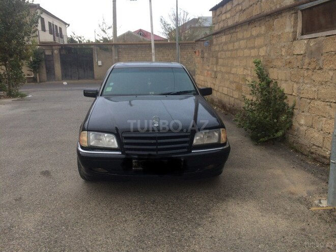 Mercedes C 230 1998, 240,000 km - 2.3 l - Bakı