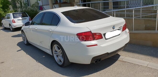 BMW 528 2013, 93,000 km - 0.2 л - Gəncə