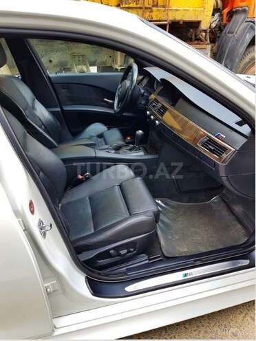 BMW 525 2006, 170,000 km - 2.5 l - Bakı