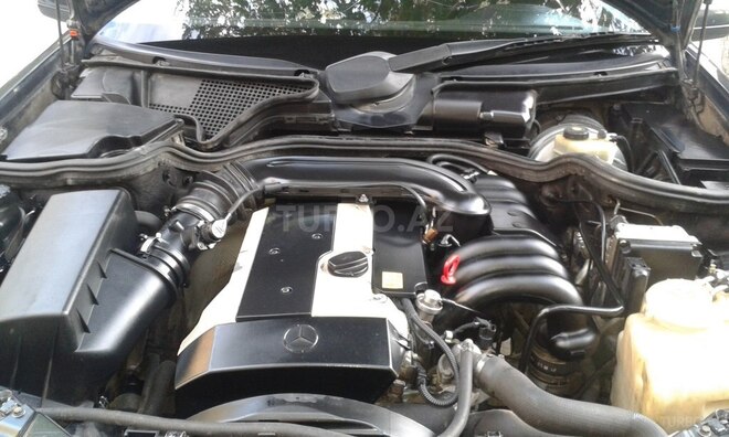 Mercedes E 320 1996, 210,000 km - 0.3 l - Bakı