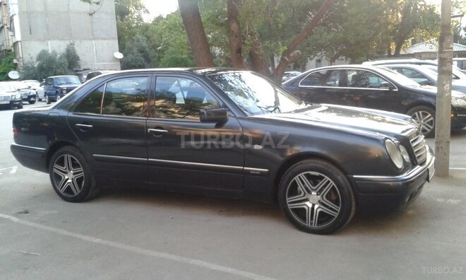 Mercedes E 320 1996, 210,000 km - 0.3 l - Bakı