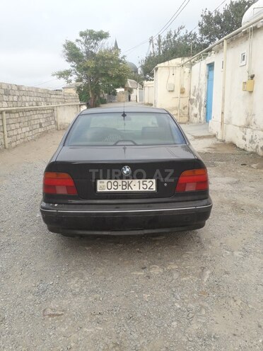 BMW 528 1996, 332,000 km - 2.8 л - Bakı