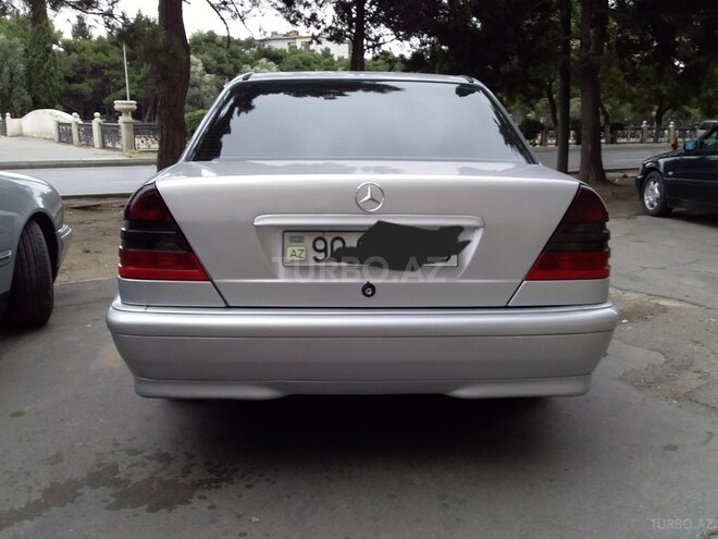 Mercedes C 220 1999, 390,000 km - 2.2 l - Bakı