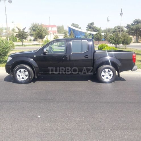 Nissan Navara 2014, 154,000 km - 2.5 л - Bakı