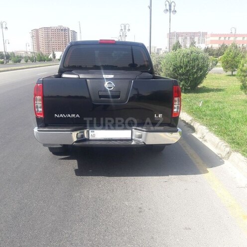 Nissan Navara 2014, 154,000 km - 2.5 л - Bakı