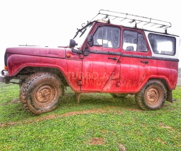 UAZ  1998, 250,000 km - 2.5 l - Lerik