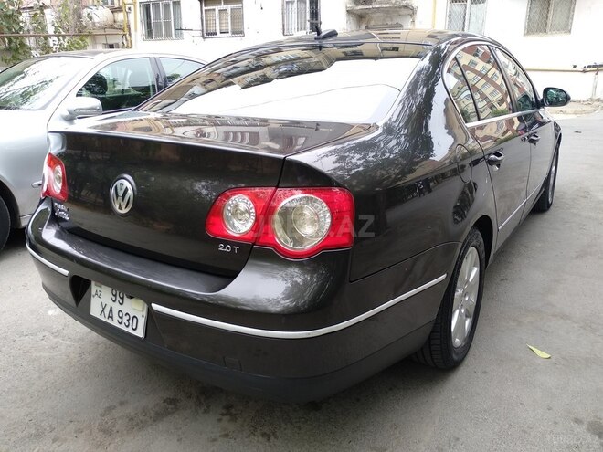 Volkswagen Passat 2005, 280,000 km - 2.0 л - Bakı
