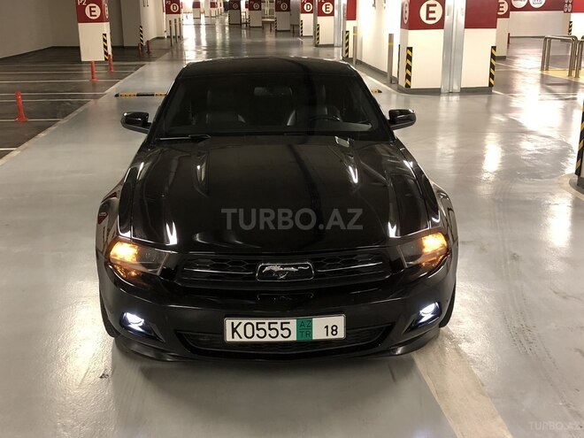 Ford Mustang 2010, 74,000 km - 3.7 l - Bakı