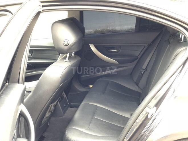 BMW 328 2013, 51,300 km - 2.8 l - Gəncə