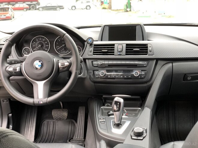 BMW 328 2013, 51,300 km - 2.8 l - Gəncə