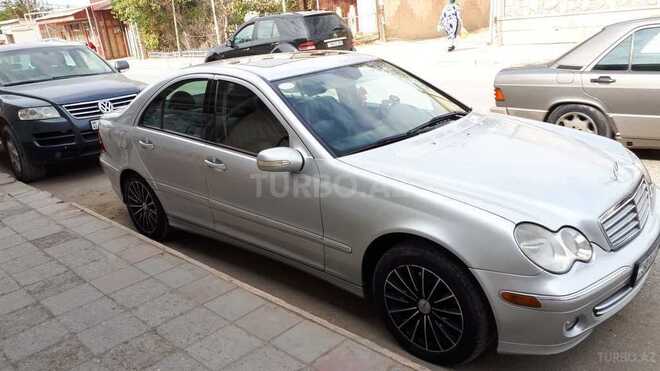 Mercedes C 240 2005, 236,789 km - 2.4 l - Bakı