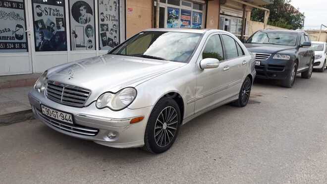 Mercedes C 240 2005, 236,789 km - 2.4 l - Bakı