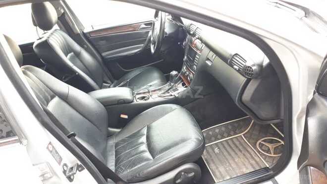 Mercedes C 240 2005, 236,789 km - 2.4 l - Bakı