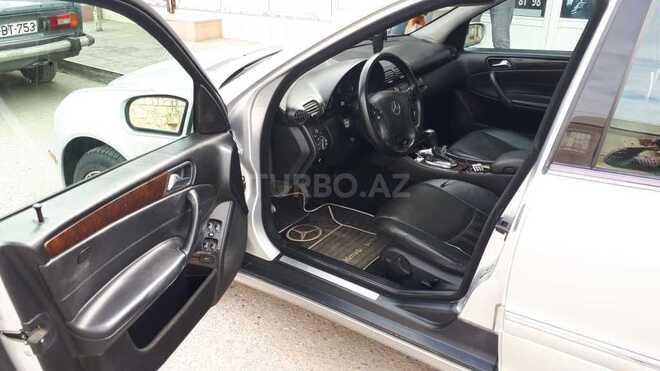 Mercedes C 240 2005, 236,789 km - 2.4 l - Bakı