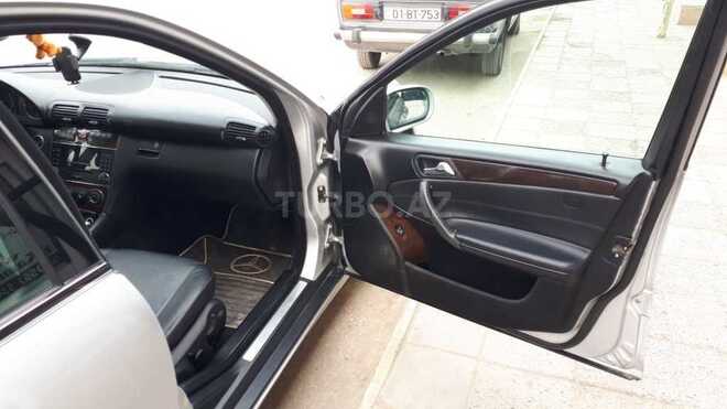 Mercedes C 240 2005, 236,789 km - 2.4 l - Bakı