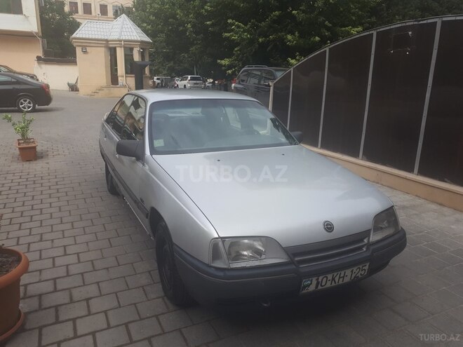 Opel Omega 1987, 198,700 km - 2.0 l - Bakı