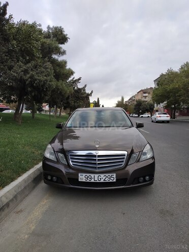 Mercedes E 220 2010, 187,000 km - 2.2 l - Bakı