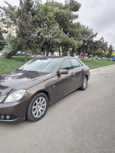 Mercedes E 220 2010, 187,000 km - 2.2 l - Bakı