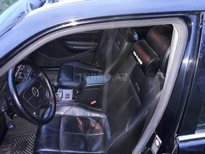 Mercedes C 230 1999, 270,000 km - 2.3 л - İsmayıllı