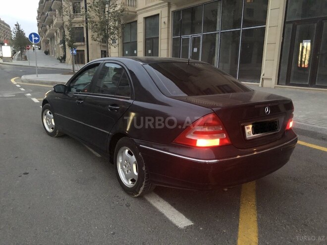 Mercedes C 200 2001, 200,000 km - 0.2 l - Bakı