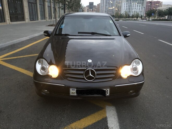 Mercedes C 200 2001, 200,000 km - 0.2 l - Bakı