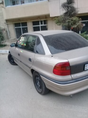Opel Astra 1997, 303,666 km - 1.6 l - Bakı