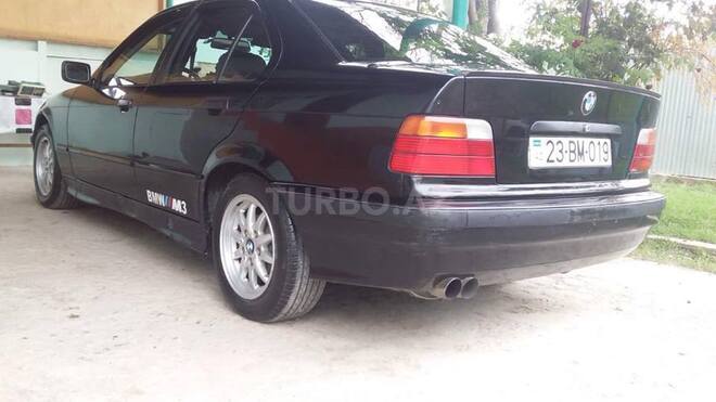 BMW 318 1992, 222,000 km - 1.6 l - Göyçay
