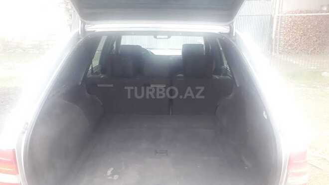 Mercedes E 200 1995, 238,000 km - 2.0 l - Qax