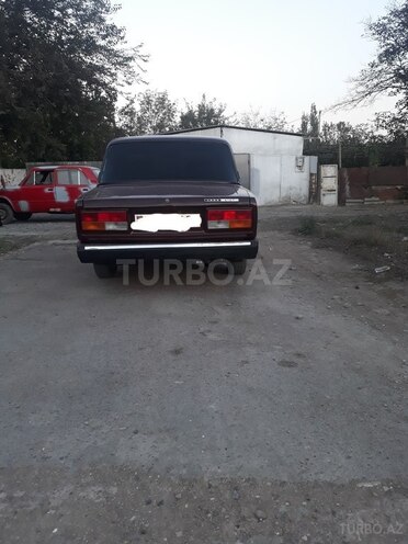 LADA (VAZ) 2107 2001, 219,000 km - 1.5 л - Salyan