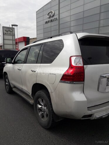 Toyota Prado 2009, 247,000 km - 2.7 l - Bakı