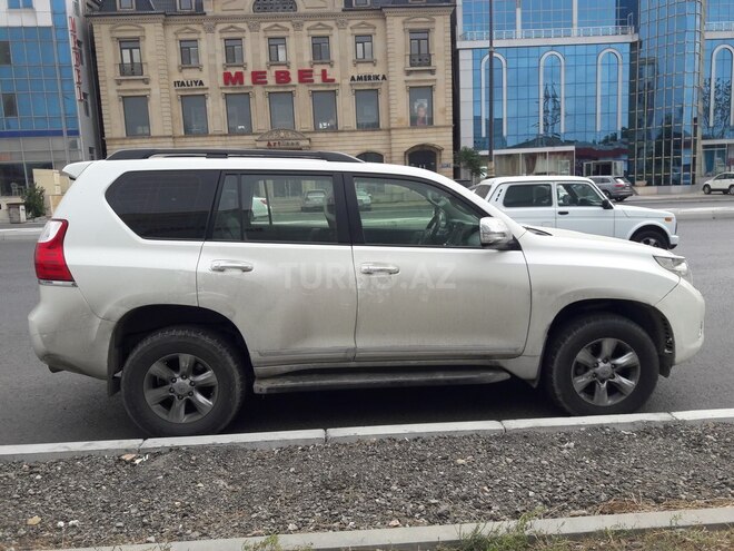 Toyota Prado 2009, 247,000 km - 2.7 l - Bakı