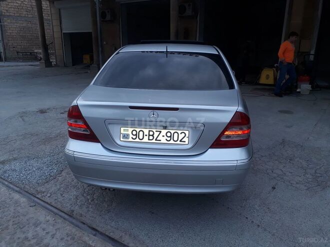 Mercedes C 200 2001, 254,000 km - 1.3 л - Sumqayıt