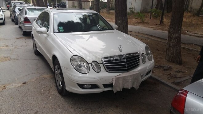Mercedes E 220 2007, 254,000 km - 2.2 l - Bakı
