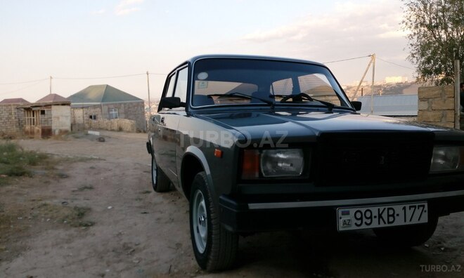 LADA (VAZ) 2107 2010, 870,000 km - 1.7 л - Bakı