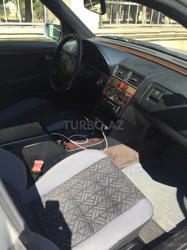 Mercedes C 200 1995, 251,570 km - 2.0 l - Bakı